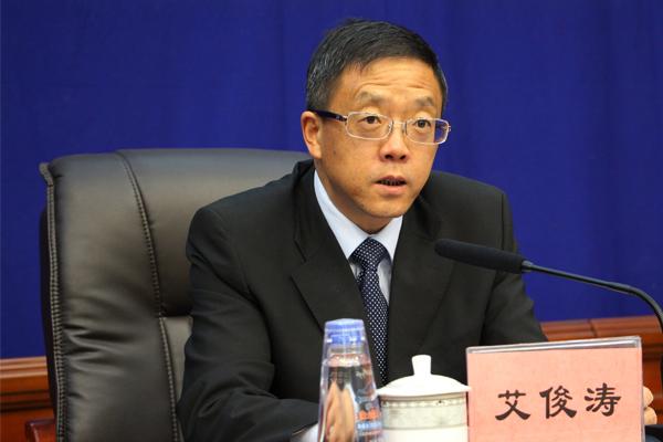 發(fā)言人：區(qū)政府黨組成員、秘書長，藏博會(huì)組委會(huì)辦公室副主任艾俊濤.jpg