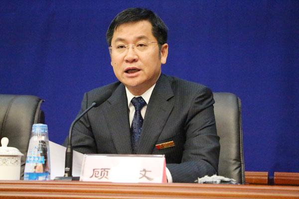 新聞發(fā)言人：那曲地委委員、行署常務(wù)專員---顧兆文.jpg
