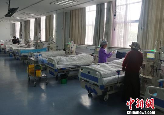 新增設(shè)的透析室。　杜燕 攝