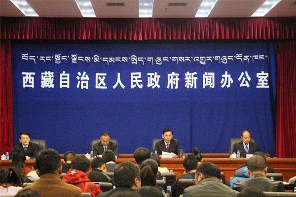 新聞發(fā)布會(huì)現(xiàn)場.jpg