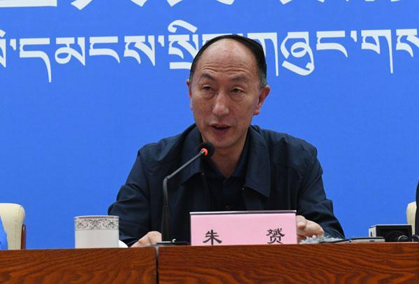 新聞發(fā)言人：區(qū)教育督導委員會常務副主任、區(qū)教育廳黨組成員 朱赟.jpg