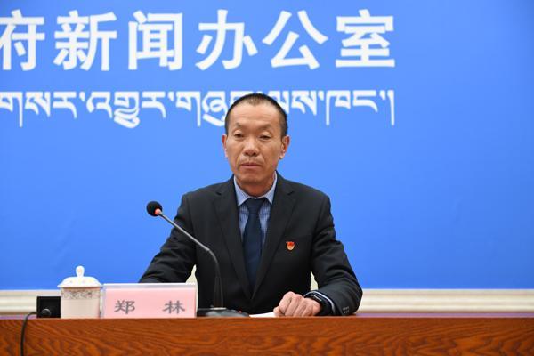 日喀則市統(tǒng)計(jì)局黨組成員、副局長 鄭林(1).jpg