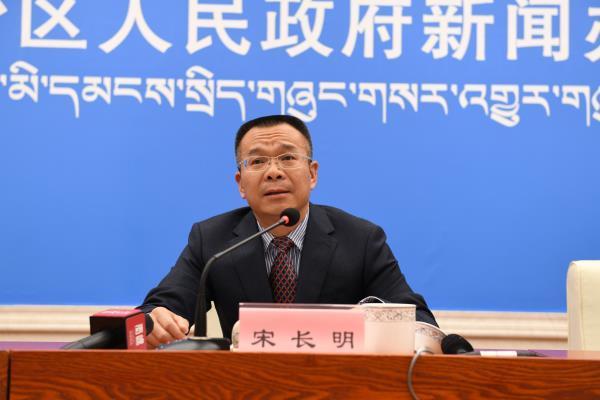 區(qū)建筑廳黨組成員、副廳長(zhǎng) 宋長(zhǎng)明.JPG