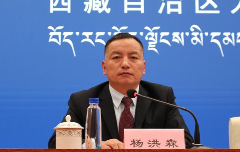 區(qū)黨委宣傳部對(duì)外傳播處處長.JPG