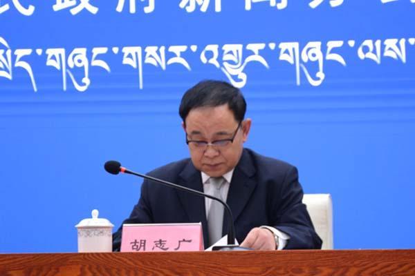 新聞發(fā)言人：自治區(qū)林業(yè)和草原局黨組成員、副局長(zhǎng) 胡志廣.jpg